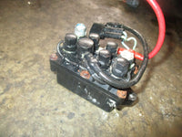 Load image into Gallery viewer, Yamaha 115hp 4 stroke outboard tilt trim relay (68V-8195B-01-00)
