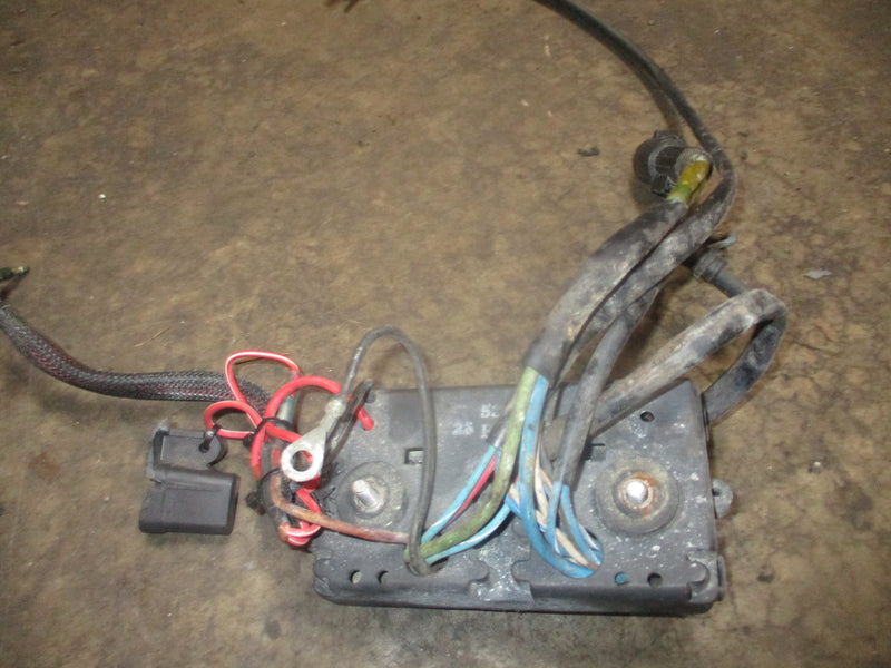 Evinrude Ocean Pro 200hp outboard junction box (586224)
