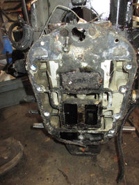 Load image into Gallery viewer, Evinrude 135hp Ficht 2 stroke outboard crankcase block (5000821)
