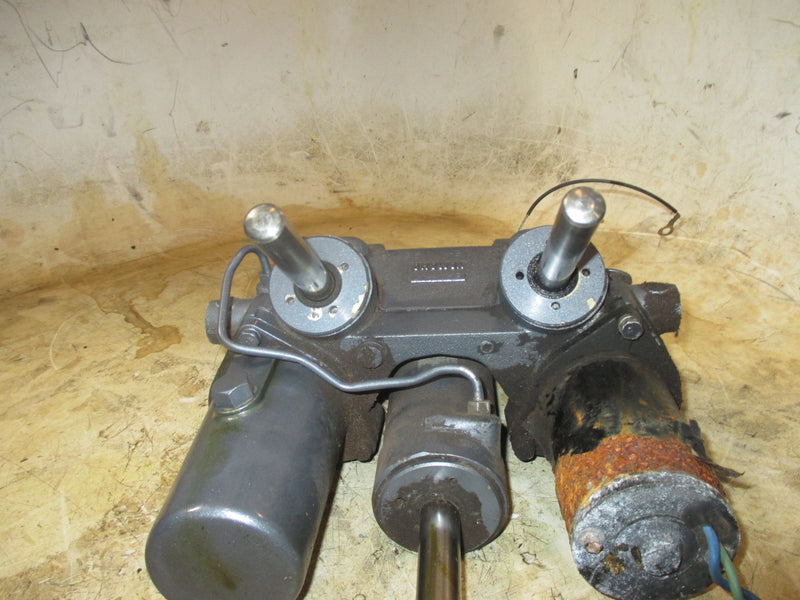 Yamaha 90hp 2 Stroke outboard Tilt Trim Unit (6H1-17)