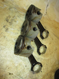 Load image into Gallery viewer, Evinrude 135hp Ficht 2 stroke outboard piston and rod set of 6 (5005151)
