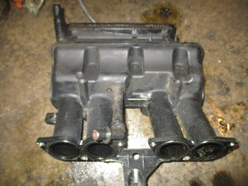 Yamaha 115hp 4 stroke outboard intake silencer (68V-14440-00-00)