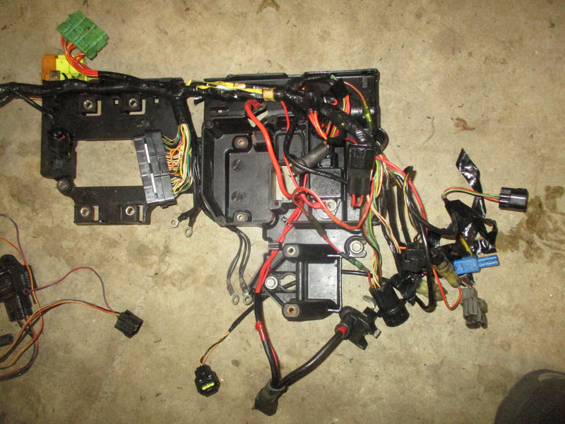 Yamaha Mercury 225hp outboard Engine wiring harness 69J-82590-10