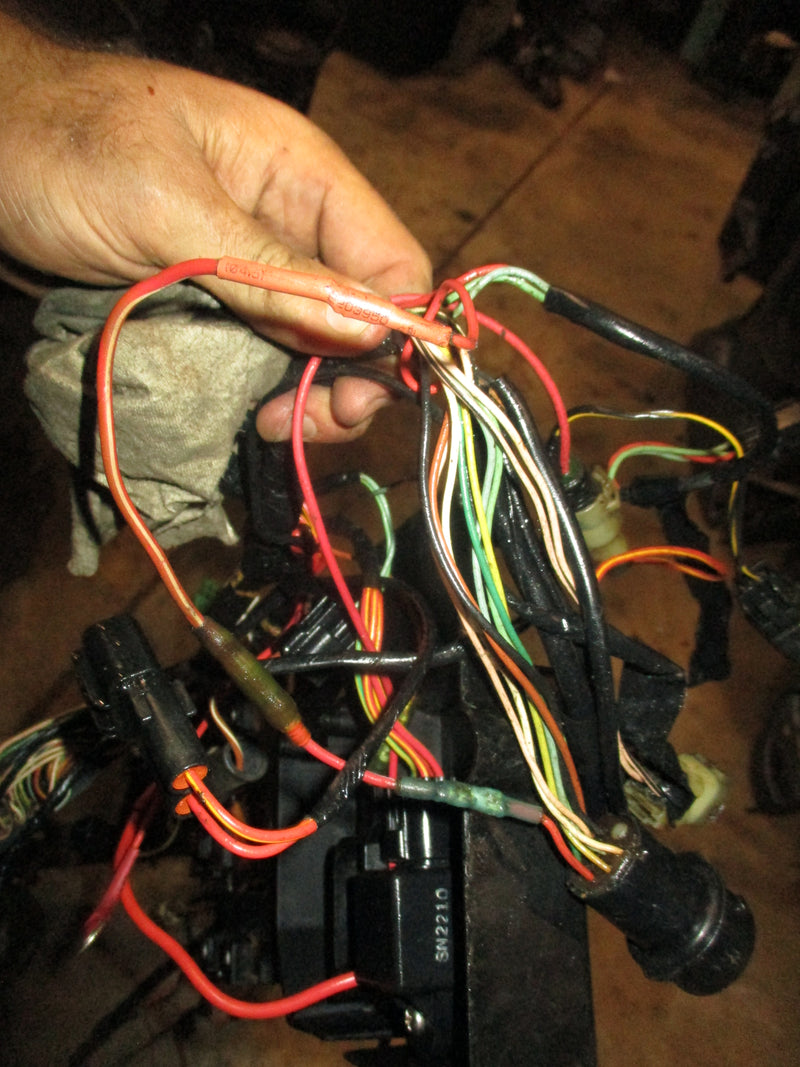 Yamaha Mercury 225hp outboard Engine wiring harness 69J-82590-10