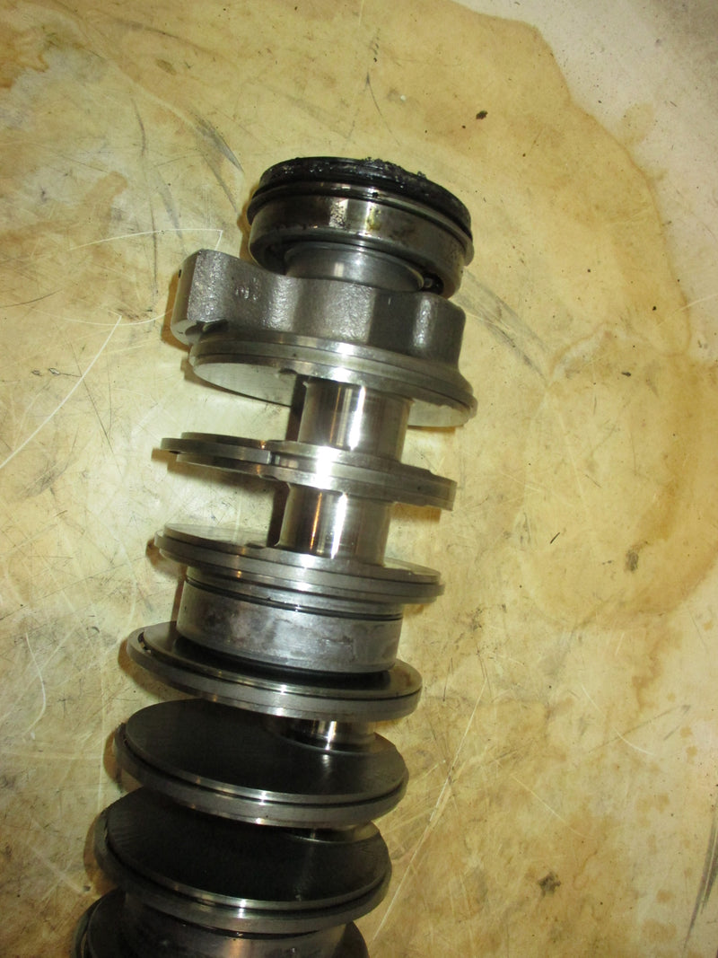 Evinrude 135hp Ficht 2 stroke outboard crankshaft (438930)