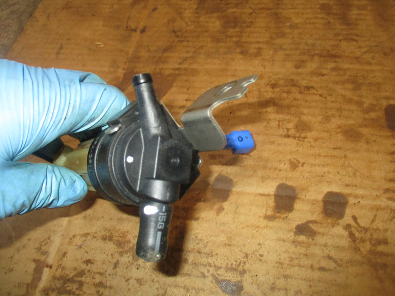 Yamaha 115hp 4 stroke outboard fuel filter and sensor (6EK-24560-00-00)