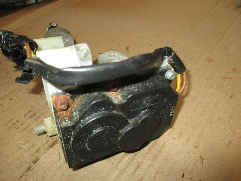 Yamaha 4.2L 300hp 4 stroke outboard shift actuator (6DV-4820A-00-00)