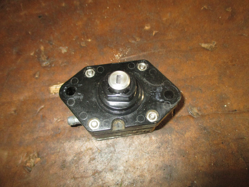 Yamaha 4hp 4 stroke outboard fuel pump (67D-24110-02-00)