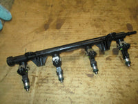 Load image into Gallery viewer, Yamaha 115hp 4 stroke outboard fuel rail and injector set (6EK-13160-00-00)
