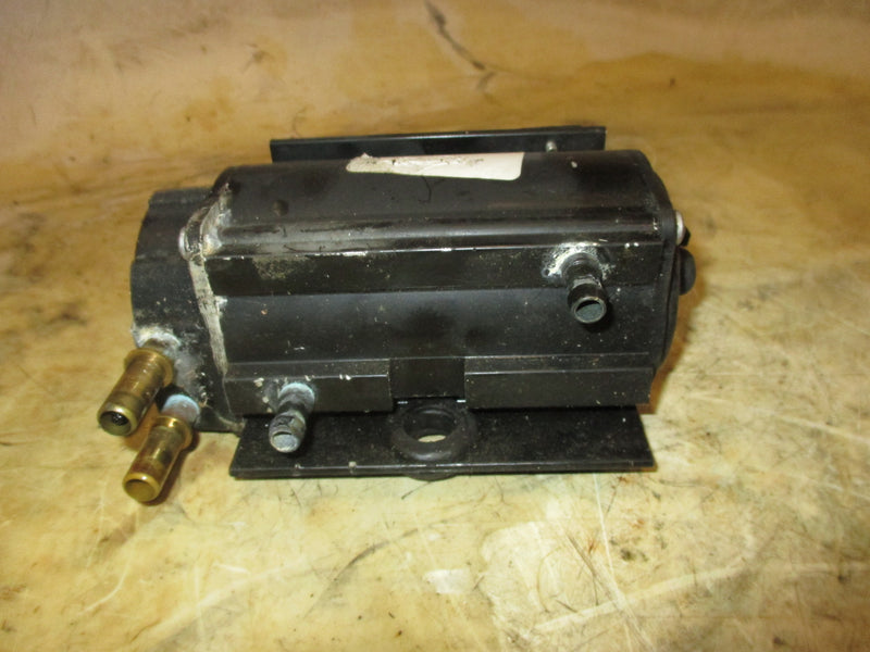 Evinrude 135hp Ficht 2 stroke outboard VST fuel vapor separator (5004428)