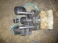 Load image into Gallery viewer, Evinrude Ocean Pro 200hp outboard tilt trim unit
