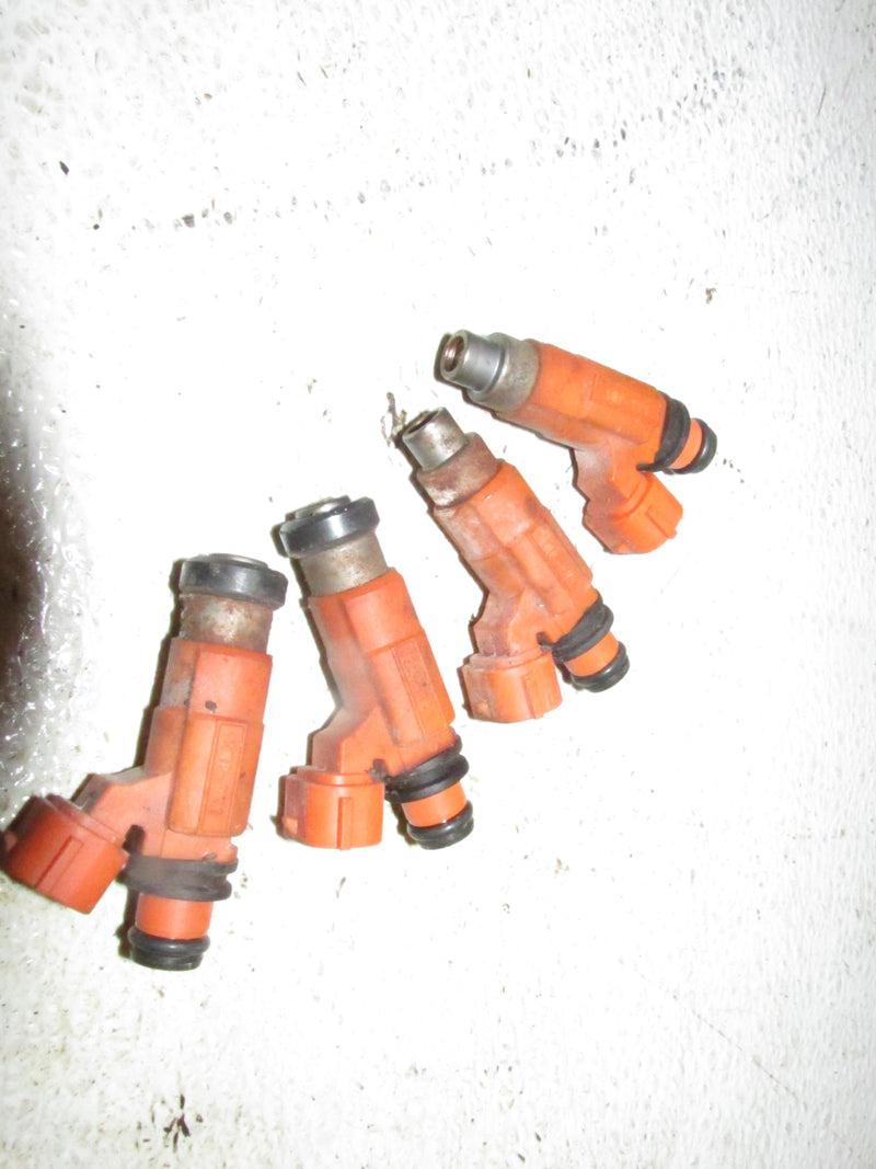 Suzuki DF115 115hp Outboard Fuel Injector Set (15710-65D00)