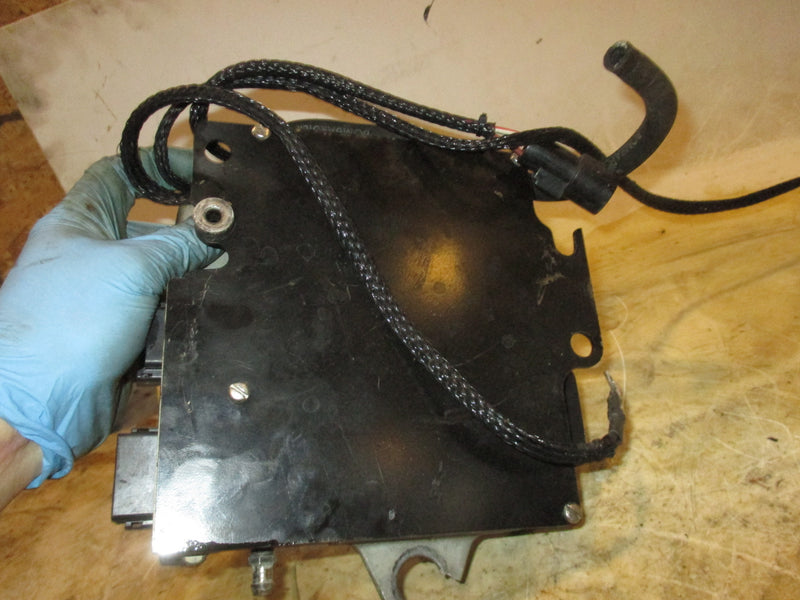 Evinrude 135hp Ficht 2 stroke outboard ECU/EMM (586724)
