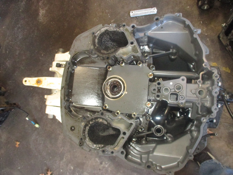 Suzuki DF350A 350hp 4 Stroke outboard 25" Shaft Midsection