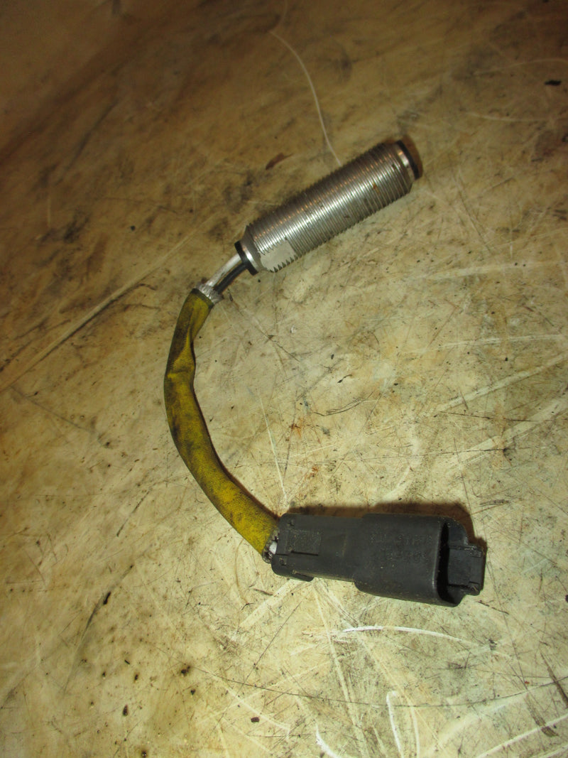 Evinrude 135hp Ficht 2 stroke outboard crank position sensor (586523)
