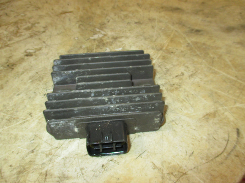 Yamaha 90hp 4 Stroke outboard Rectifier Regulator (6D8-00)
