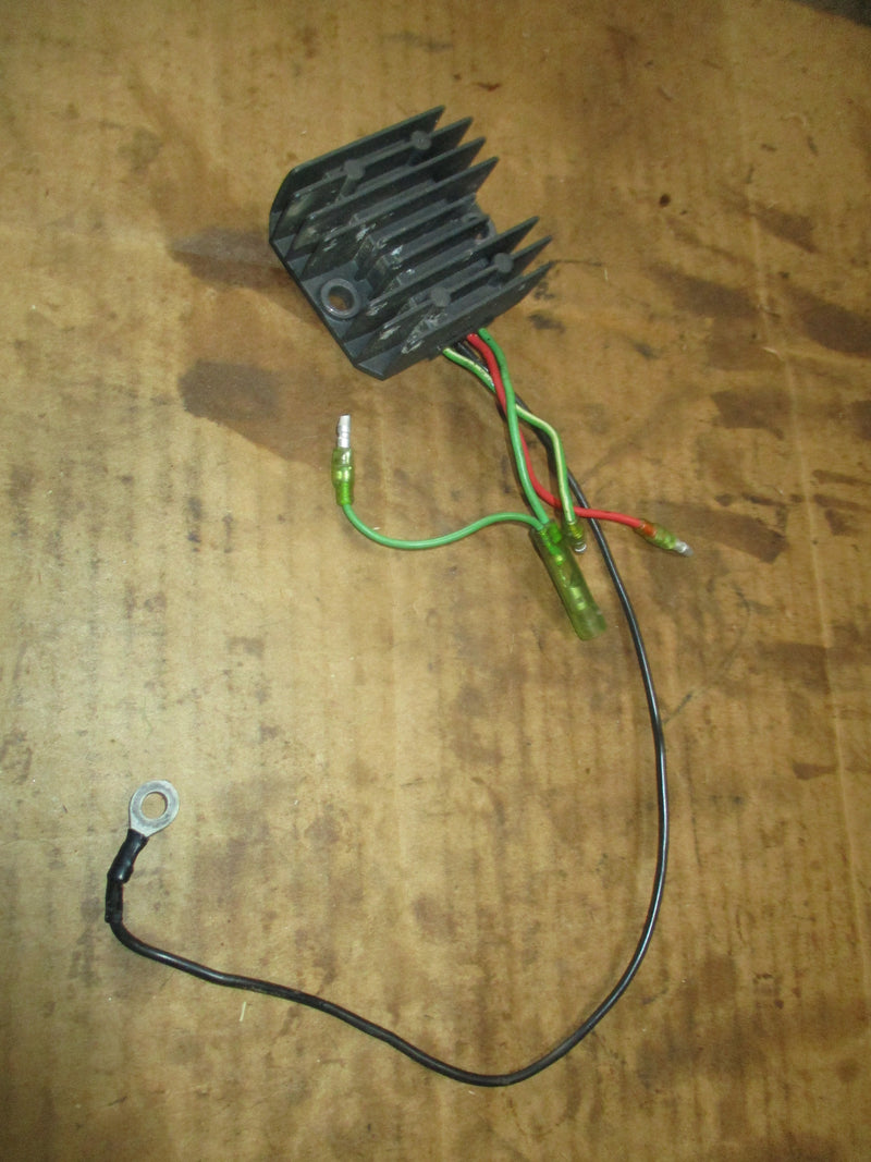 Yamaha 90hp 2 stroke outboard rectifier regulator (6H0-81960-10-00)