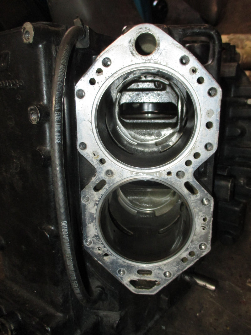 Johnson 90hp ocean pro 2 stroke outboard crankcase block