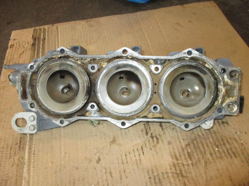 Yamaha 200hp HPDI outboard starboard cylinder head (68F-00)