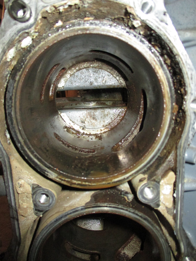 Yamaha 200 hp HPDI outboard crankcase block