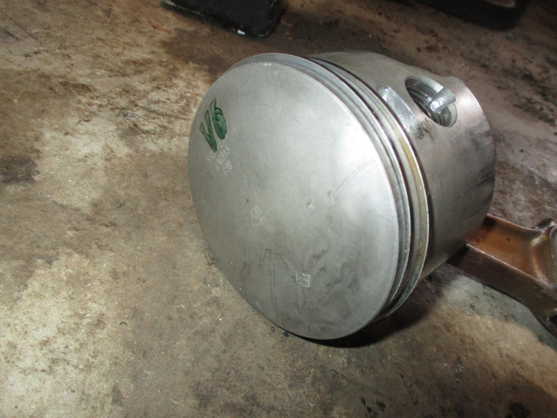 Johnson 90hp ocean pro 2 stroke outboard starboard oversized piston/ rod .030