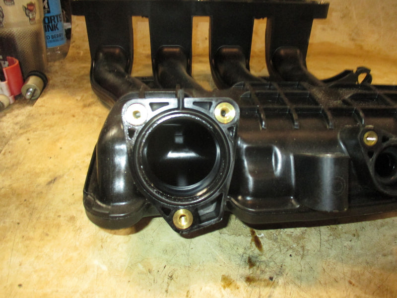 Yamaha 90hp 4 Stroke outboard Intake Manifold (6D8-13641-00-00)