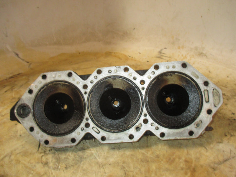 Evinrude 135hp Ficht 2 stroke outboard port cylinder head (347308)