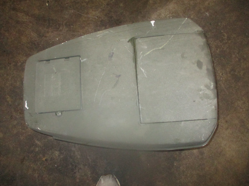 Suzuki DT90 outboard top cowling