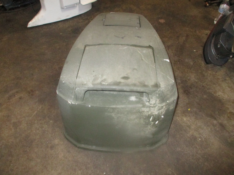 Suzuki DT90 outboard top cowling