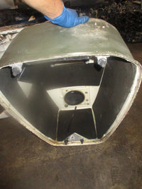 Load image into Gallery viewer, Suzuki DT90 outboard top cowling
