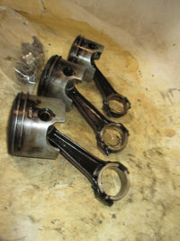 Load image into Gallery viewer, Evinrude 135hp Ficht 2 stroke outboard piston and rod set (5005151)
