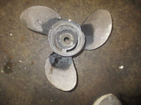 Load image into Gallery viewer, Suzuki DT90 outboard turning point aluminum prop (2143-1711)
