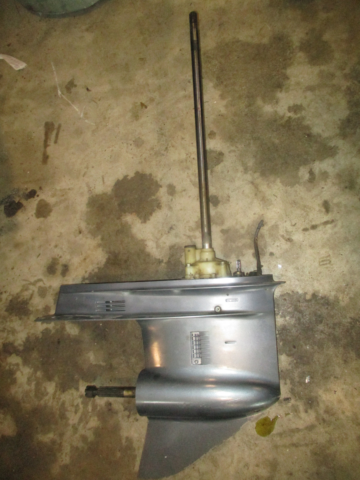 Yamaha 115hp 2 stroke outboard 25" lower unit