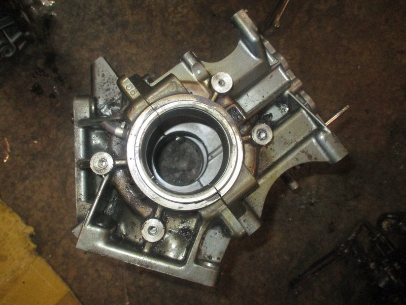 Suzuki DT90 outboard crankcase block (11300-87E11)