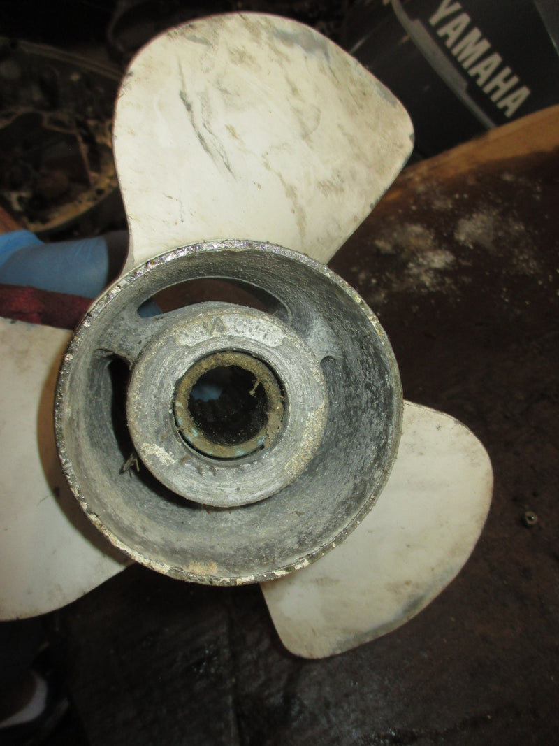 Yamaha 115hp 4 stroke outboard aluminum propellor (13 1/4x17-K)