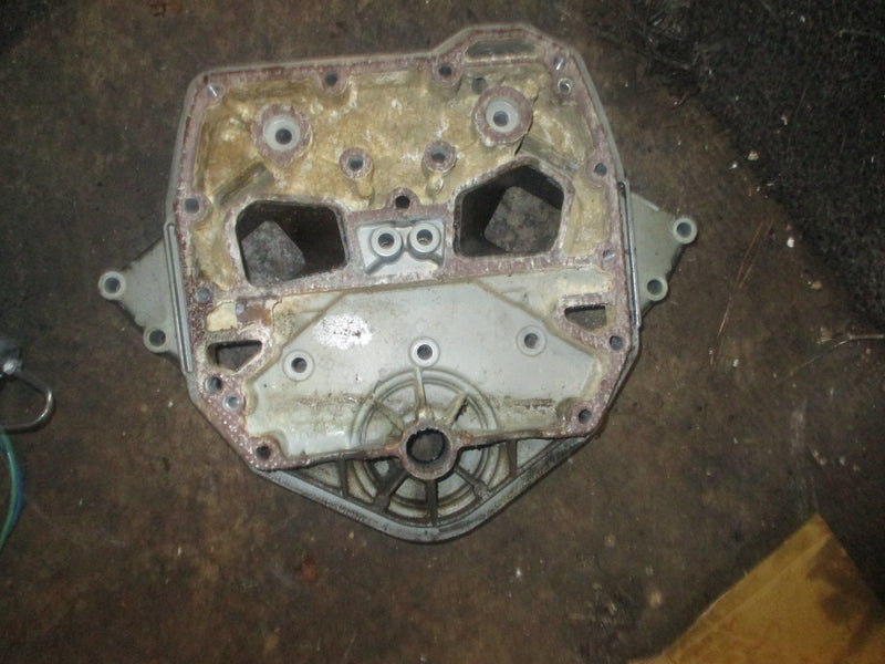 Suzuki DT90 outboard adapter plate
