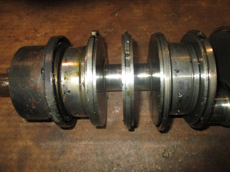 Johnson 150hp Ocean runner outboard crankshaft (438930)