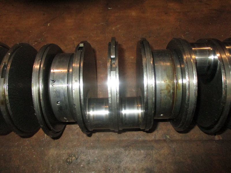 Johnson 150hp Ocean runner outboard crankshaft (438930)