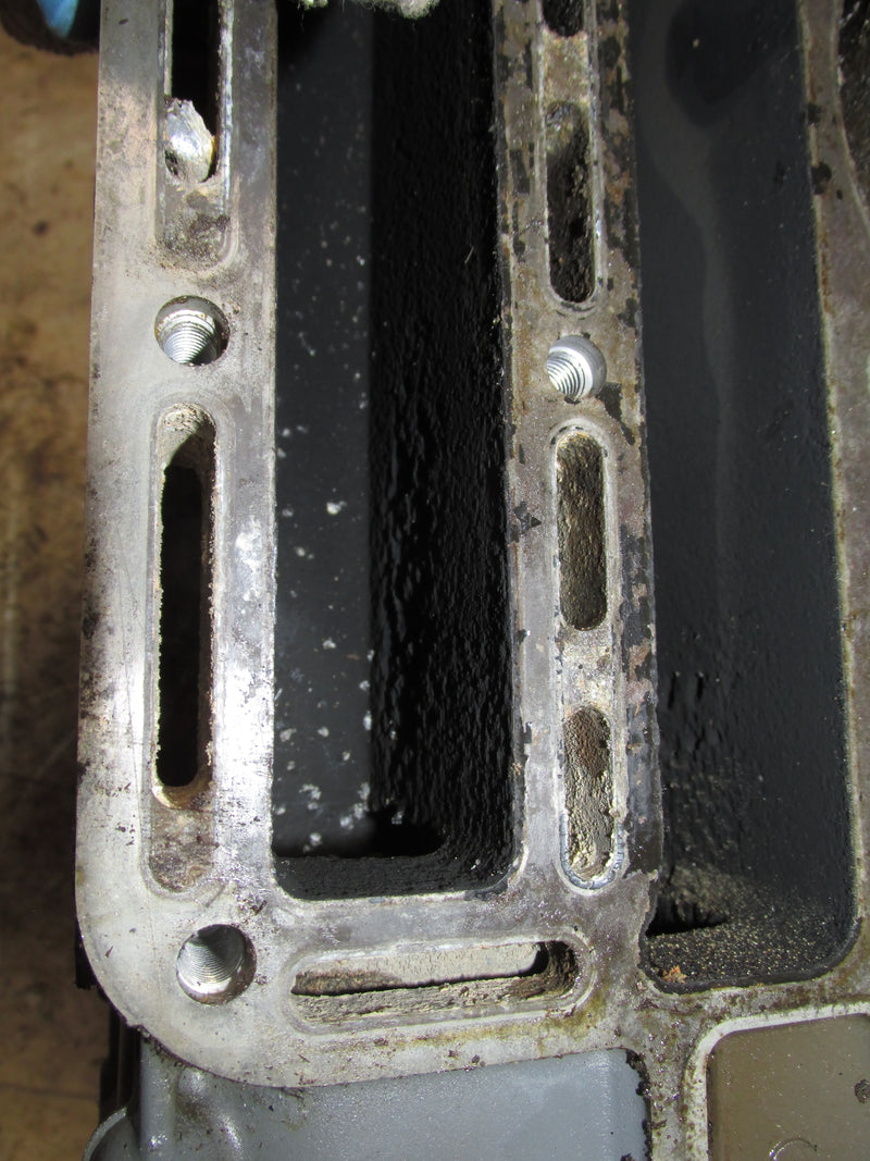Suzuki DF140 140hp Outboard Crankcase Block