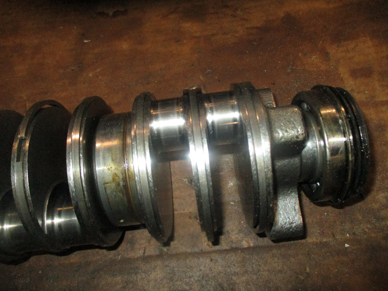 Johnson 150hp Ocean runner outboard crankshaft (438930)