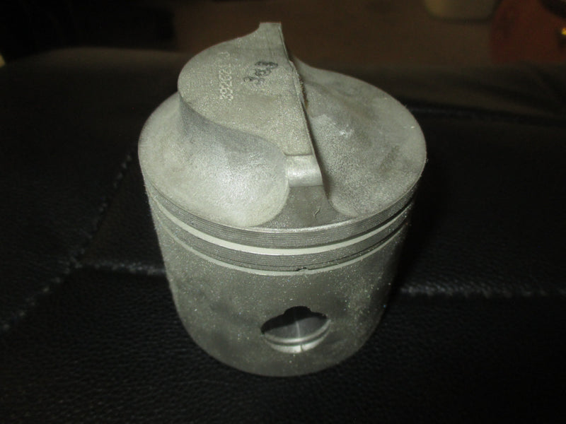 Johnson Evinrude OMC outboard STD Pistons (392621)