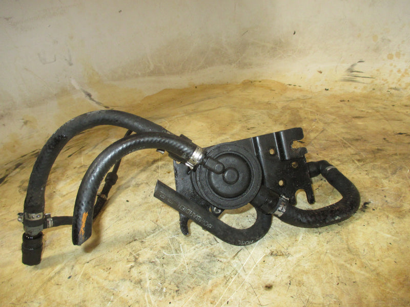 Evinrude 135hp Ficht 2 stroke outboard fuel lift pump (5004460)