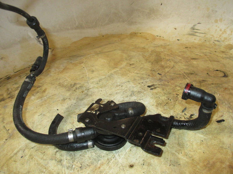 Evinrude 135hp Ficht 2 stroke outboard fuel lift pump (5004460)