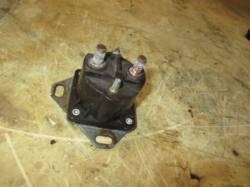 Evinrude 135hp Ficht 2 stroke outboard starter solenoid (586730)
