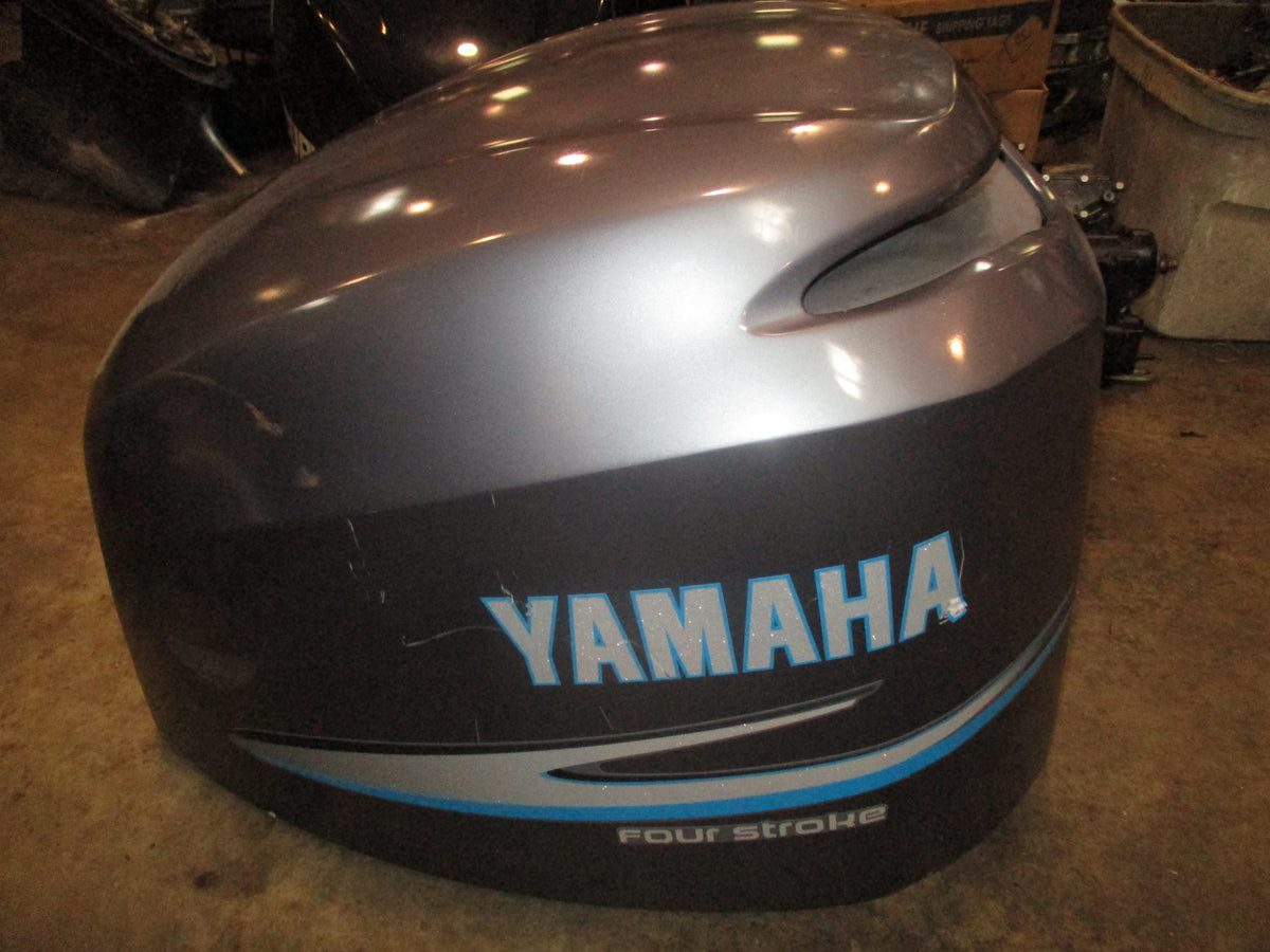 Yamaha 250hp 3.3L 4 stroke outboard top cowling