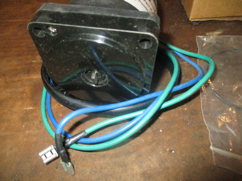 East Lake Marine outboard power trim motor (15-10816)