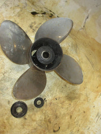 Load image into Gallery viewer, Evinrude 135hp Ficht 2 stroke outboard 4 blade counter stainless steel
