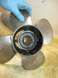 Load image into Gallery viewer, Evinrude 135hp Ficht 2 stroke outboard 4 blade counter stainless steel
