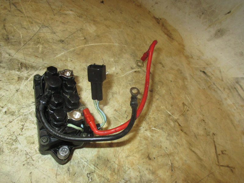 Yamaha 115hp 4 stroke outboard tilt trim relay (68V-8195B-00)