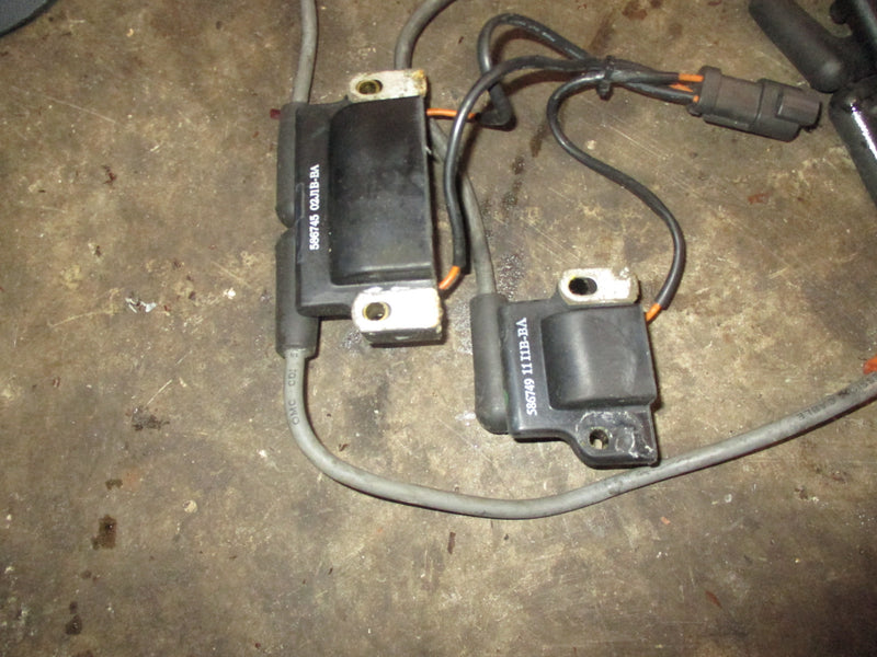 Evinrude Ficht 200hp 2 stroke outboard ignition coil set (5867215-586749)